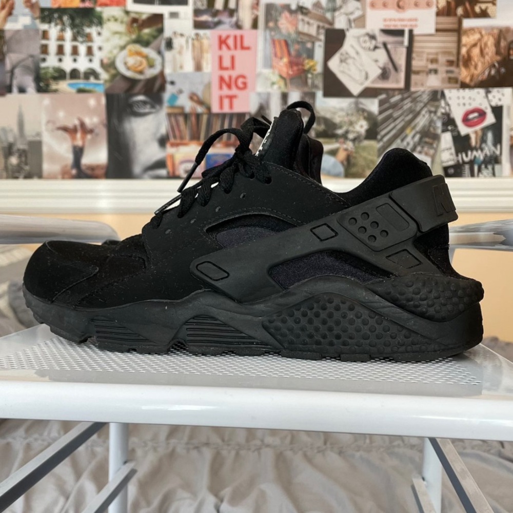 All Black Huarache’s